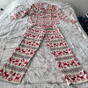 NWT 2 piece Hanna Andersson Dear Deer Christmas Red and White Pajama Set, size S